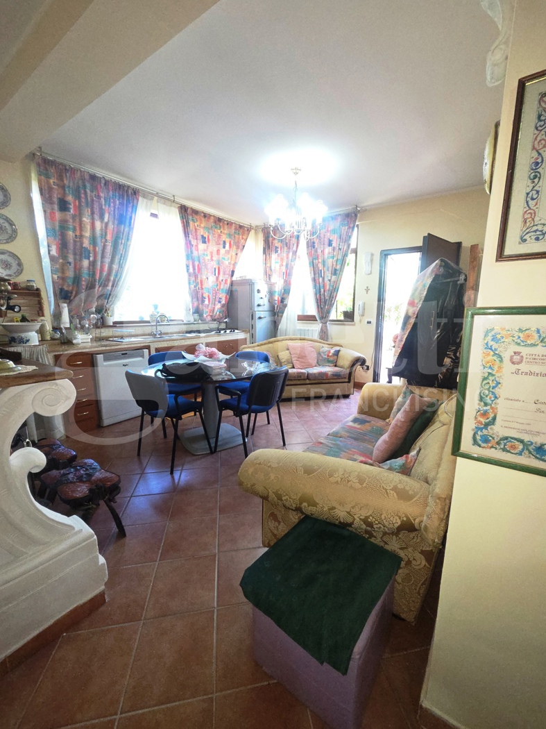 Bilocale arredato in affitto a Mendicino