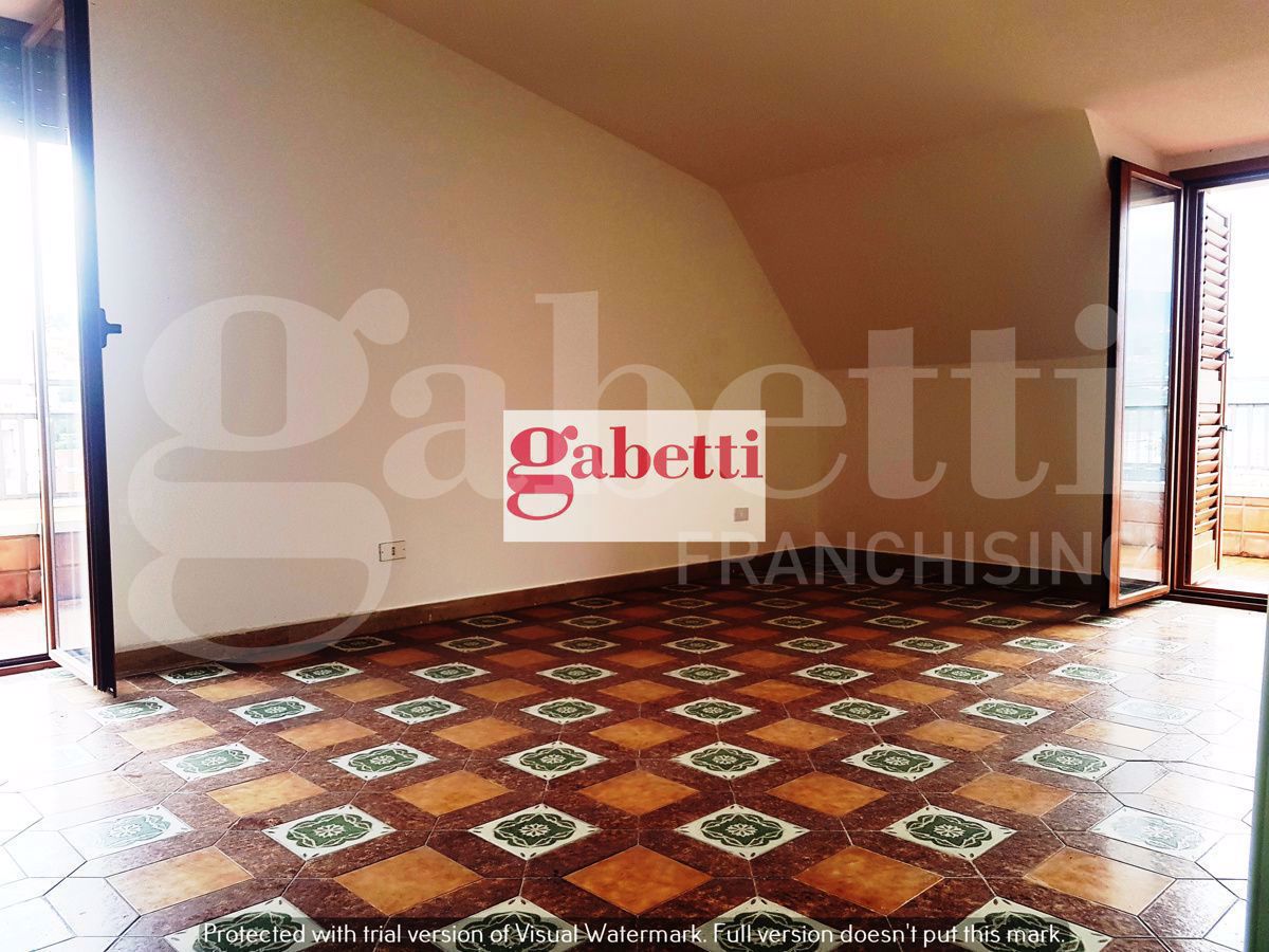 Attico con box doppio a Rende