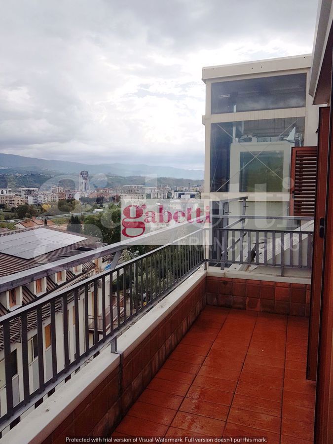 Attico con box doppio a Rende