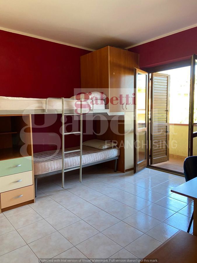 Quadrilocale arredato in affitto a Rende