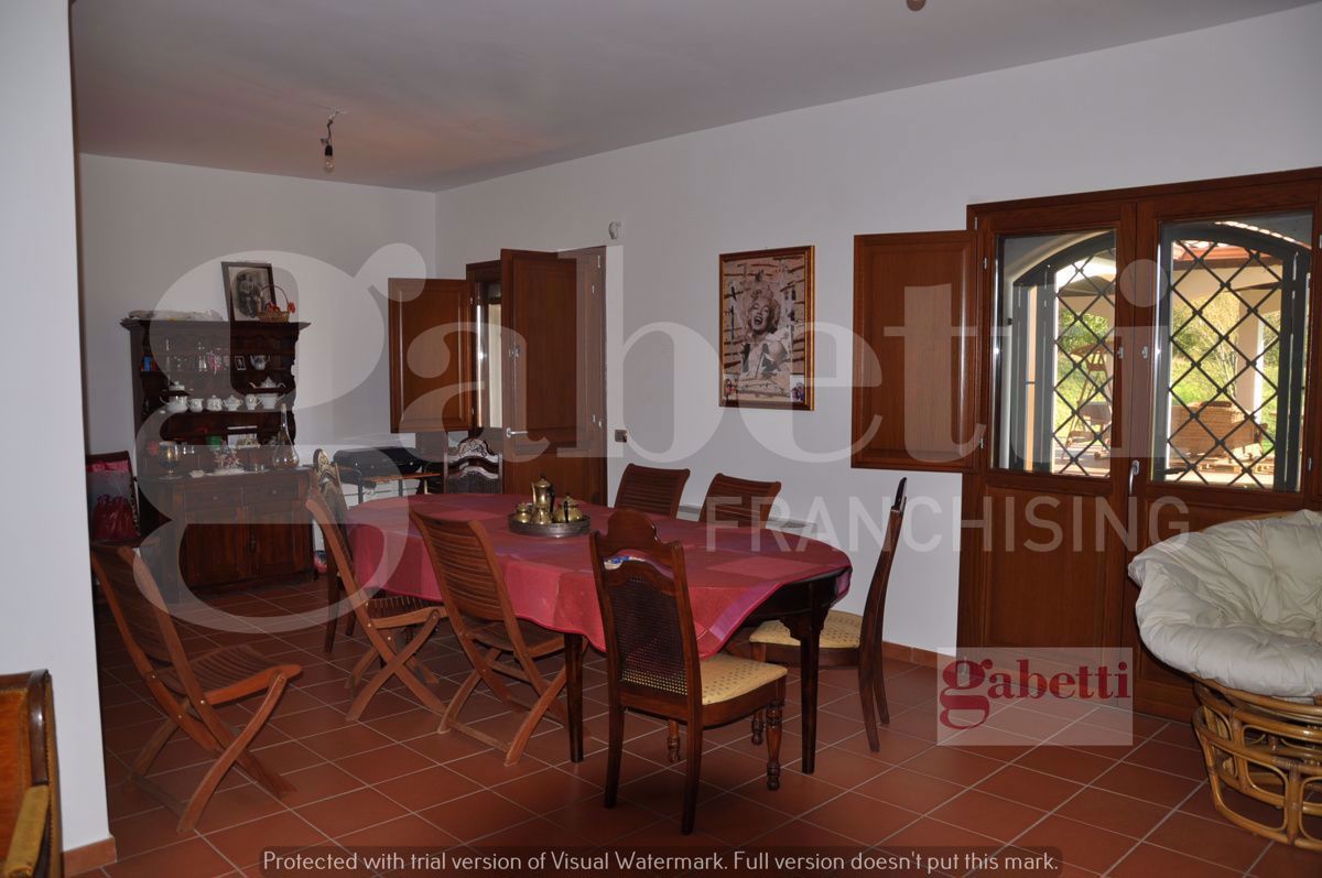 Villa con giardino a Rende