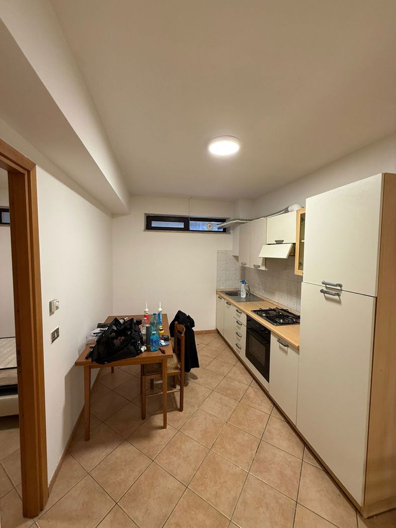 Trilocale arredato in affitto a Rende