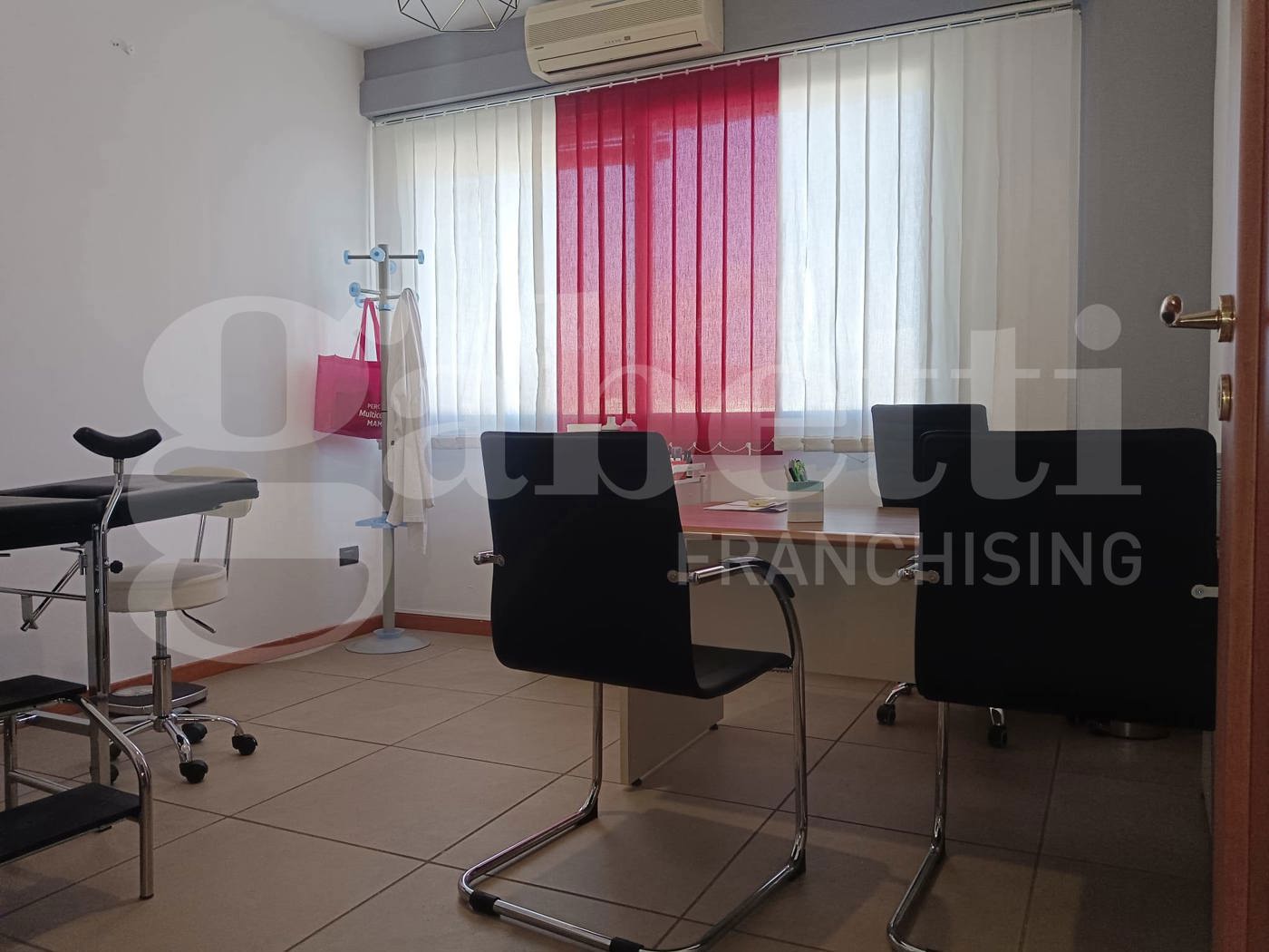 Ufficio in affitto a Rende