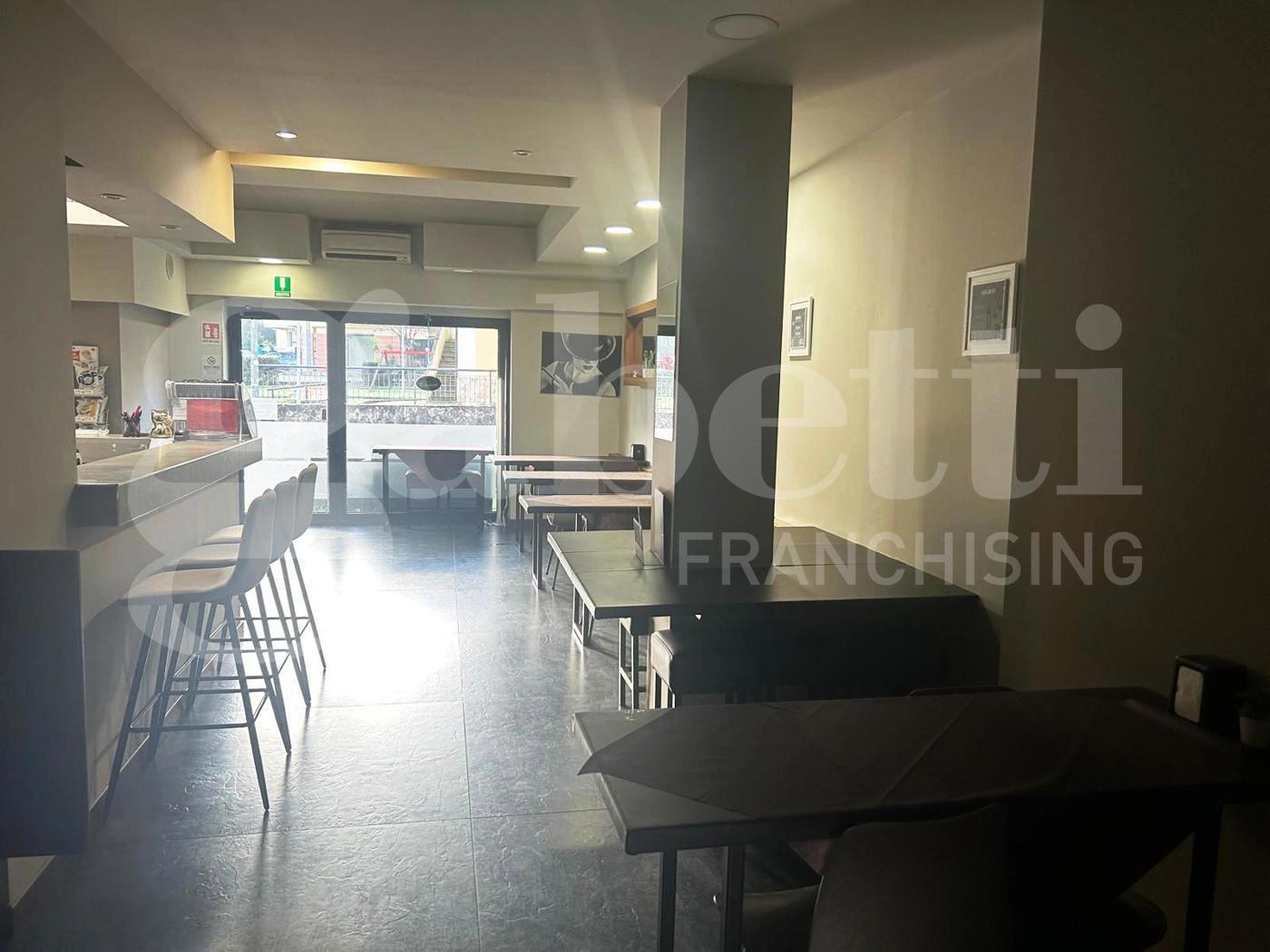 Attivit� commerciale Ristorante e pizzeria in vendita a Rende