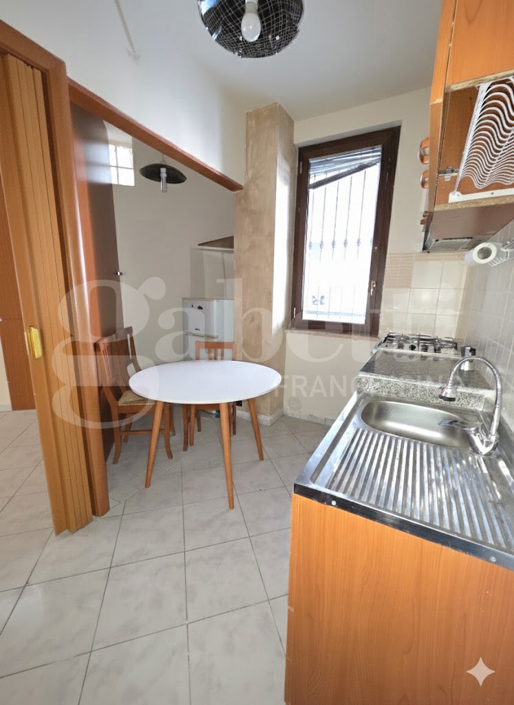 Bilocale arredato in affitto a Rende