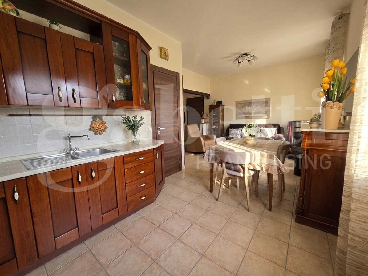 Quadrilocale con box doppio a Marano Marchesato