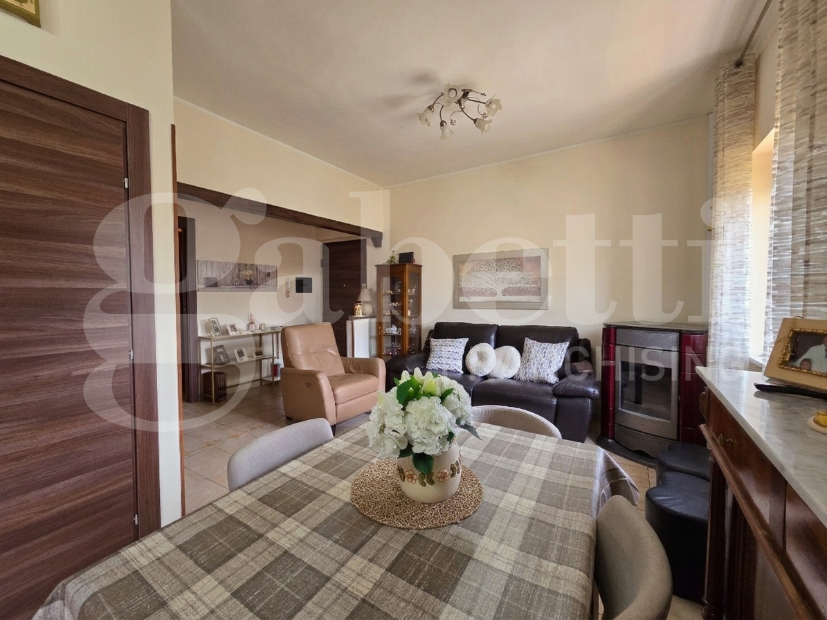 Quadrilocale con box doppio a Marano Marchesato