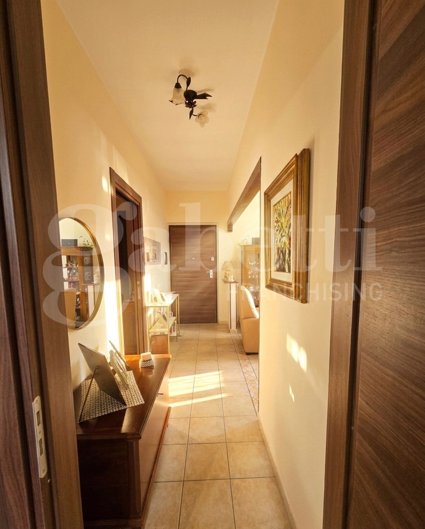 Quadrilocale con box doppio a Marano Marchesato