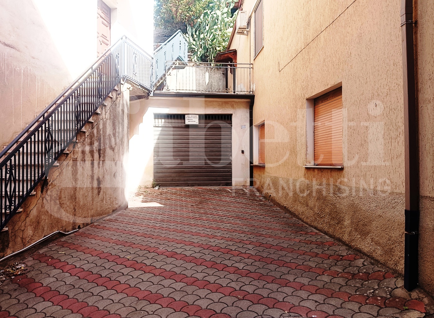 Casa indipendente con giardino a Luzzi