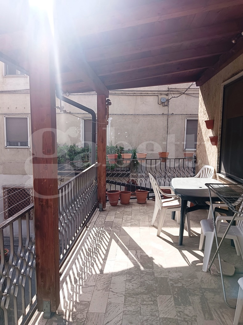 Casa indipendente con giardino a Luzzi