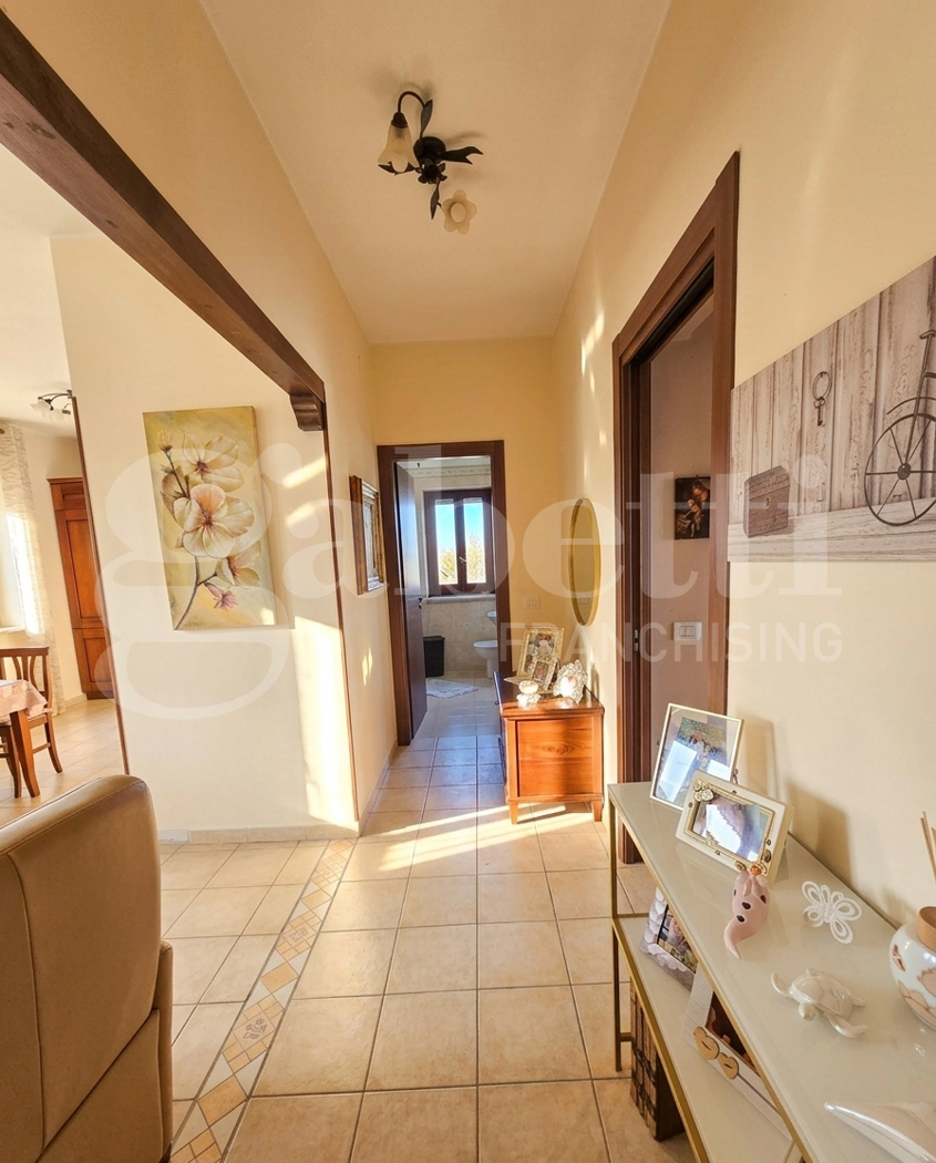 Quadrilocale con box doppio a Marano Marchesato