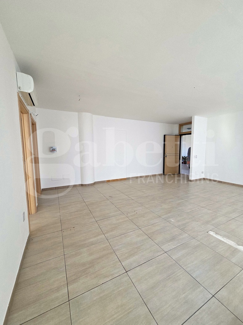 Ufficio in affitto a Rende