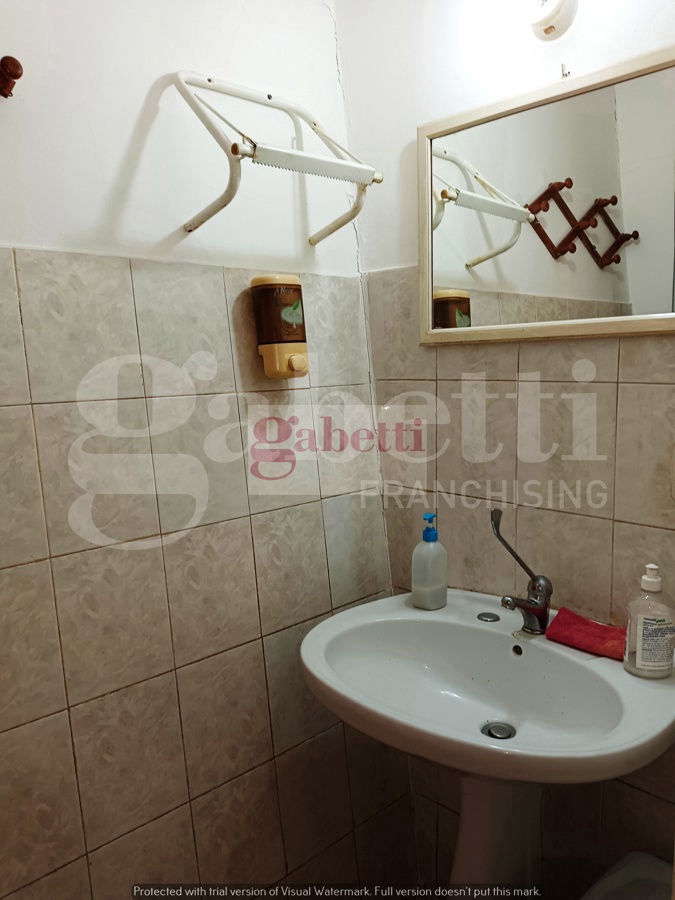 Negozio in affitto a Marano Marchesato