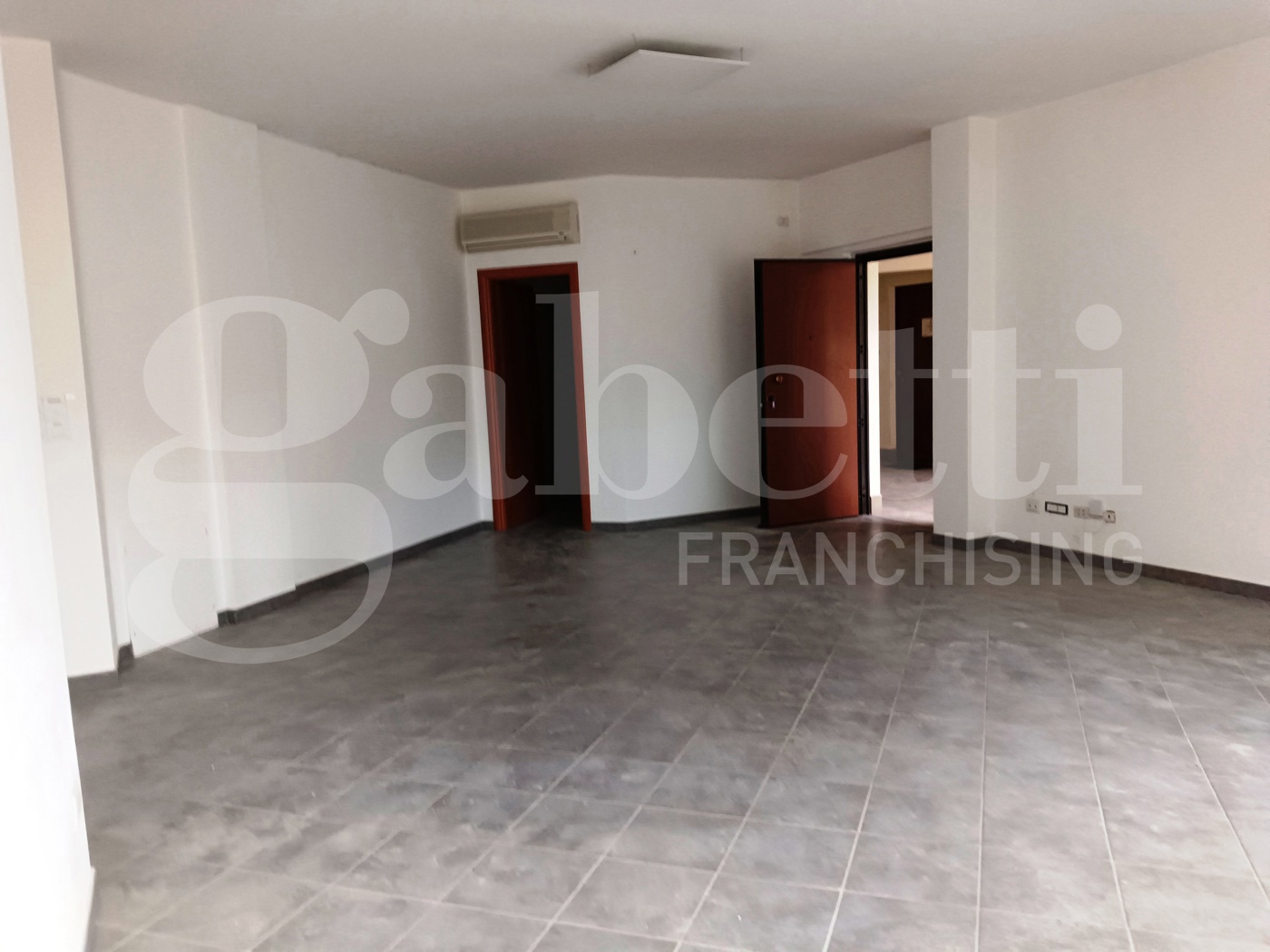 Ufficio in affitto a Rende