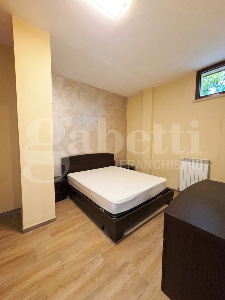 Bilocale arredato in affitto a Marano Marchesato