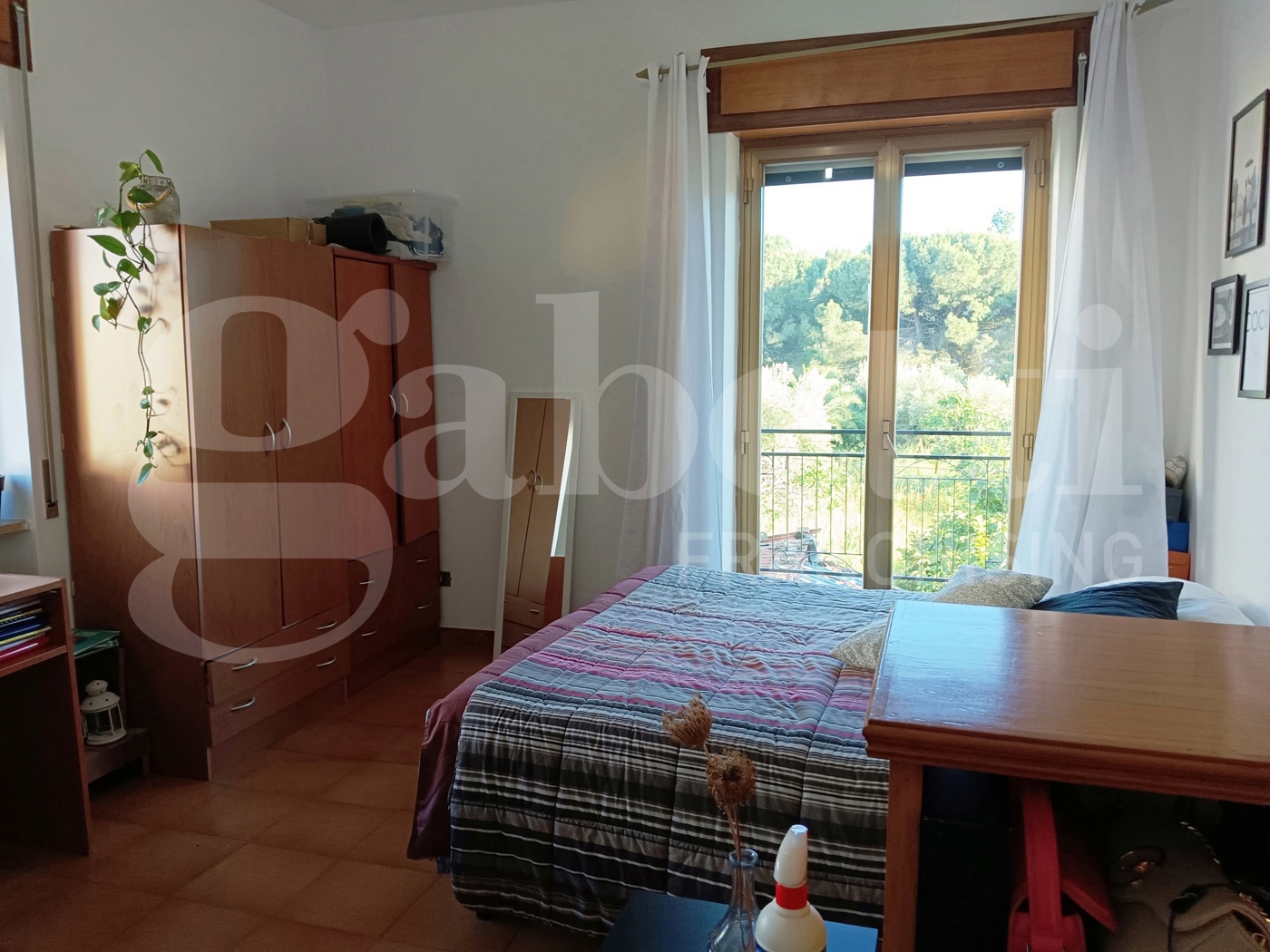Quadrilocale arredato in affitto a Rende