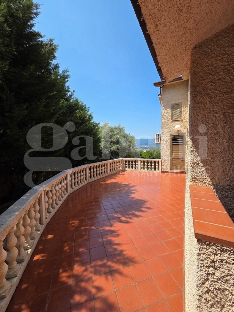 Villa con giardino a Castiglione Cosentino