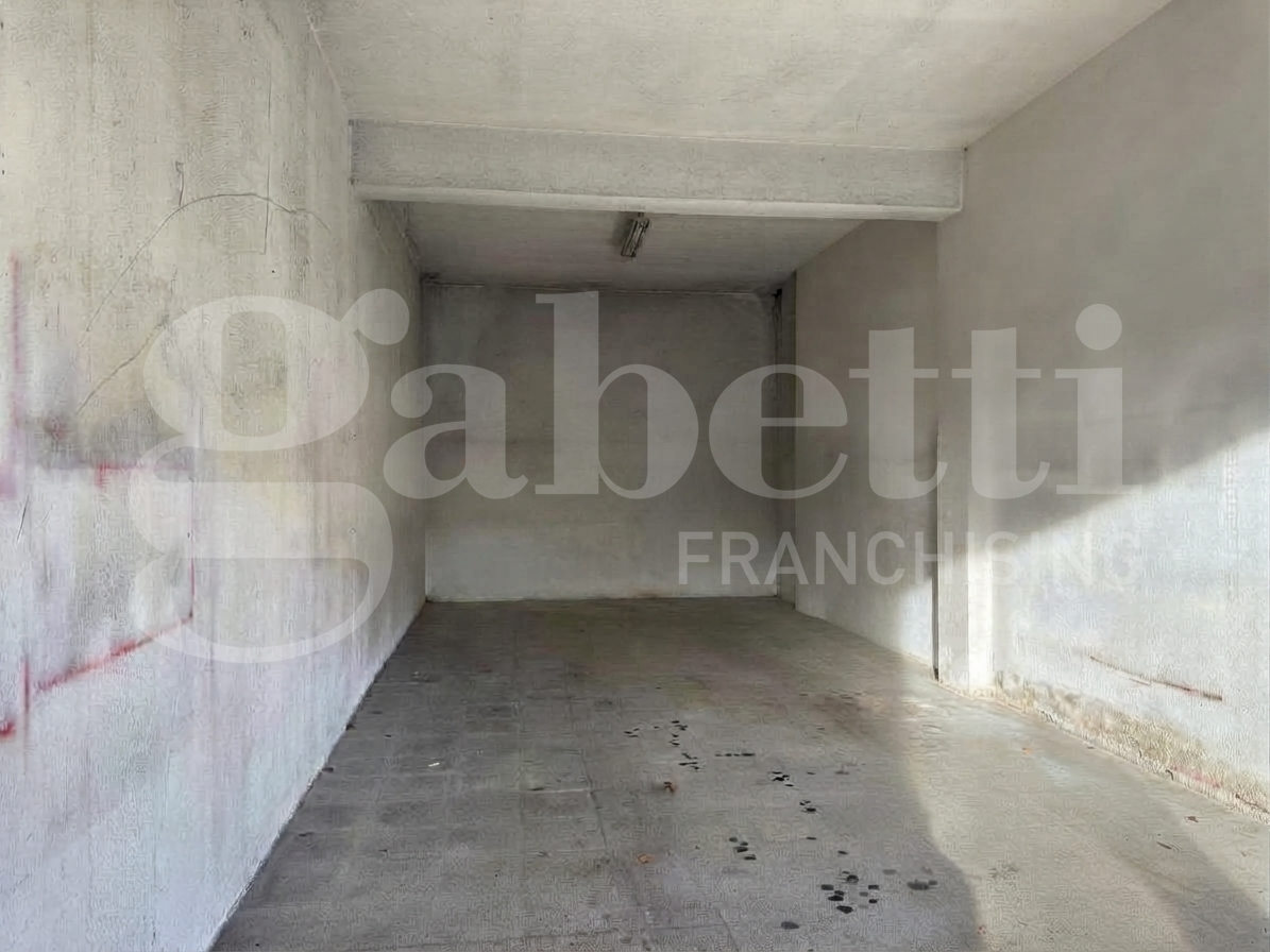 Magazzino in affitto a Cosenza
