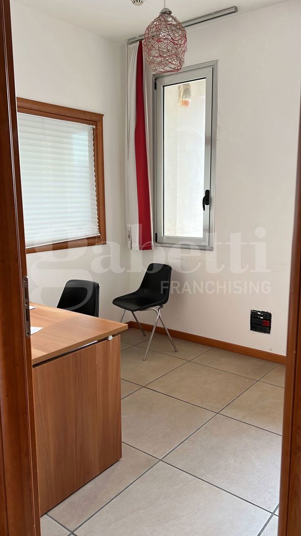 Ufficio in vendita a Rende