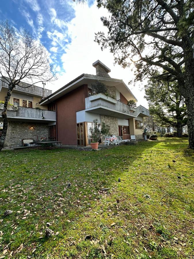Villa in vendita a Arezzo