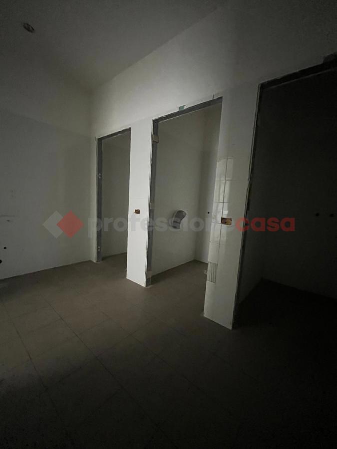 Negozio in affitto a Arezzo