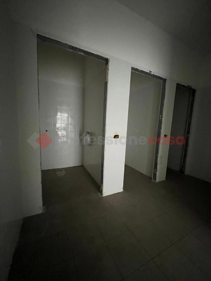 Negozio in affitto a Arezzo