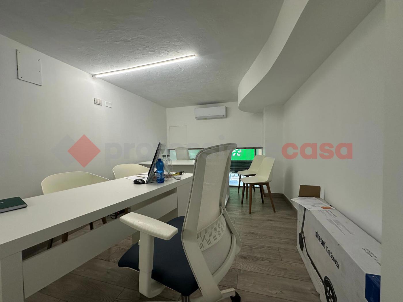 Negozio in affitto a Arezzo