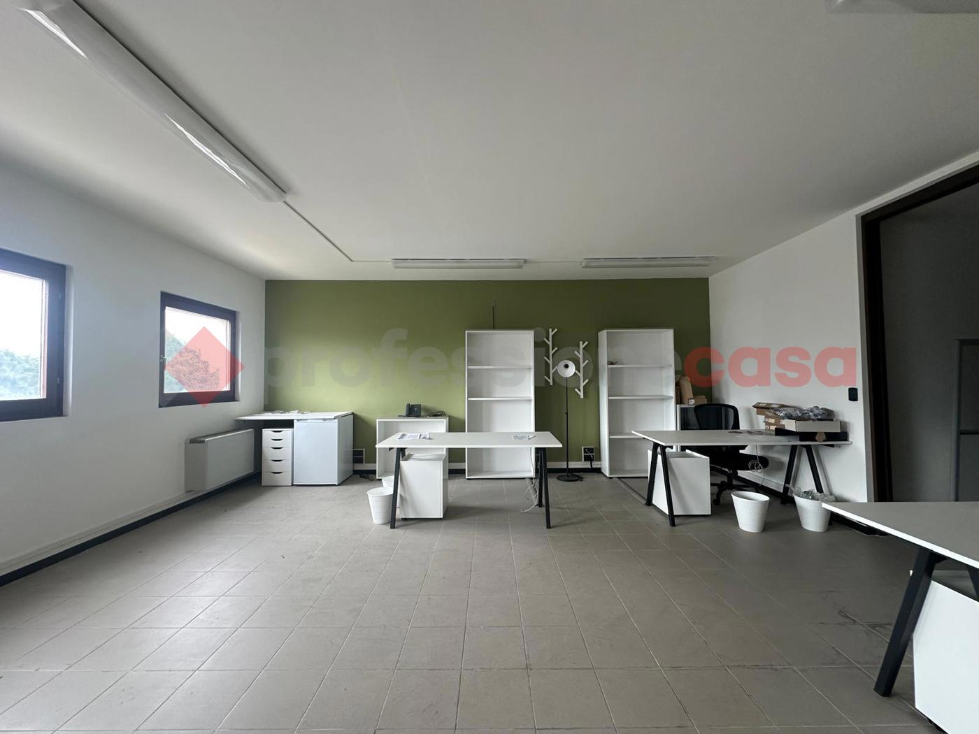 Ufficio con box a Arezzo