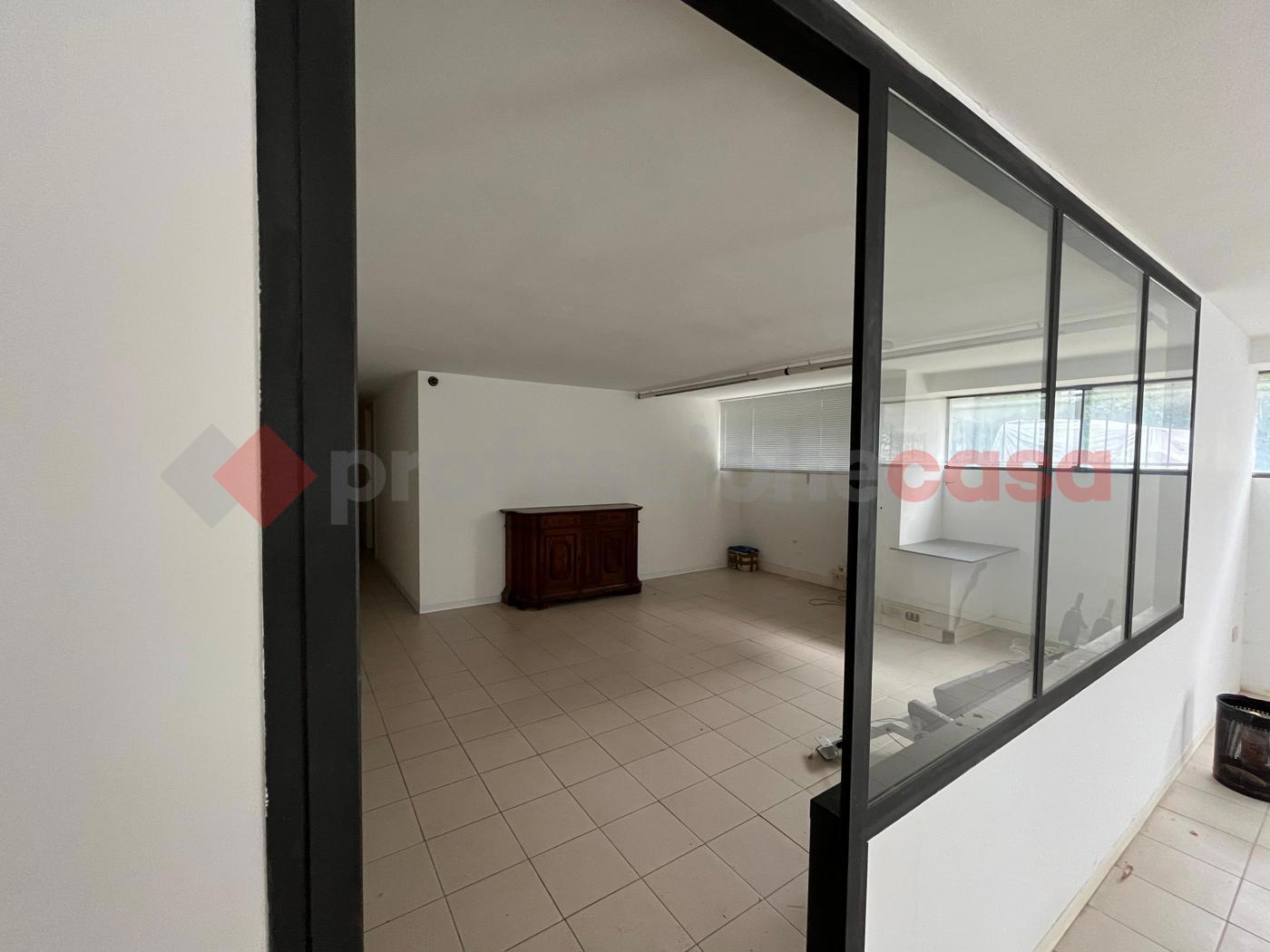 Ufficio in affitto a Arezzo