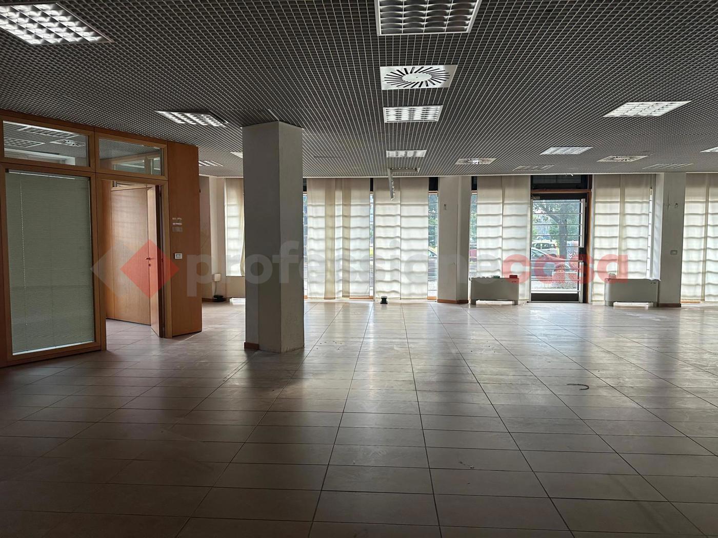 Ufficio in affitto a Arezzo