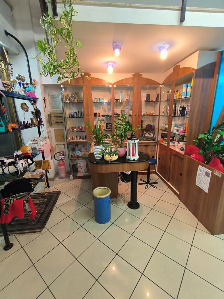 Negozio in vendita a Arezzo