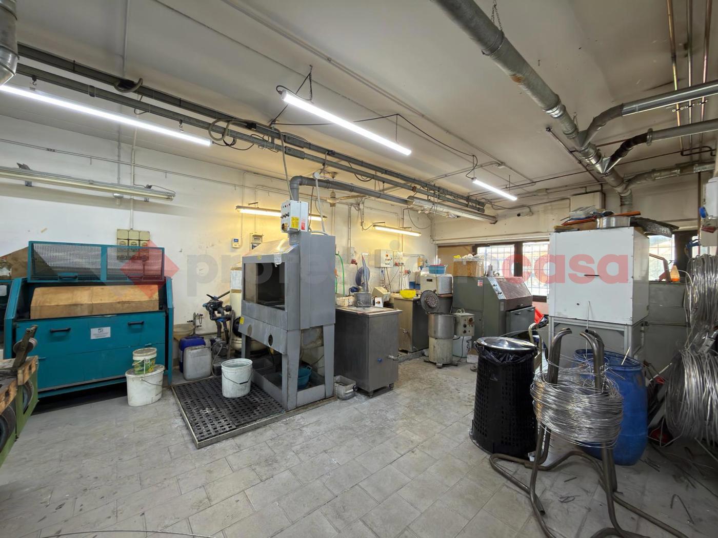 Laboratorio in affitto a Arezzo