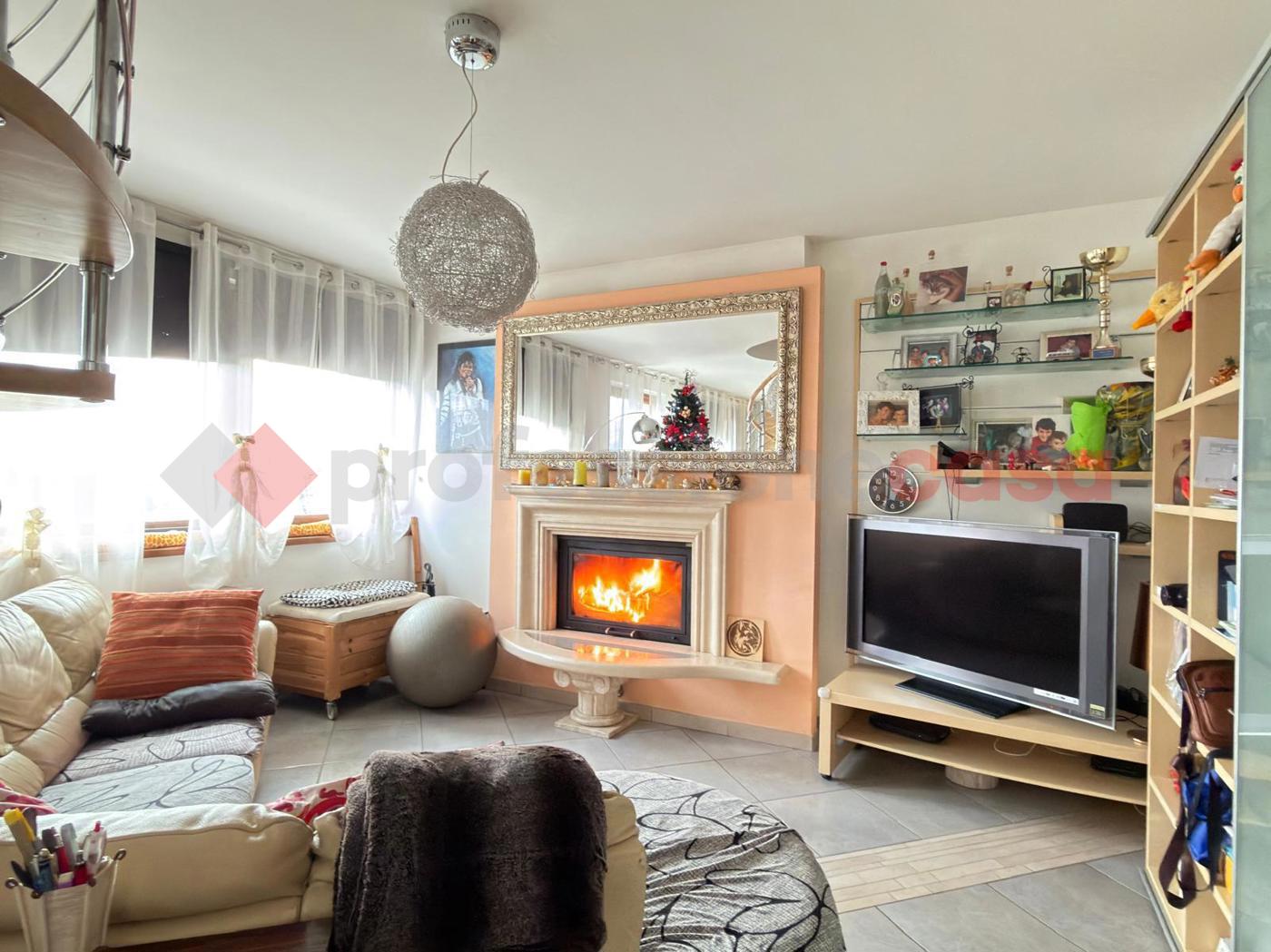 Appartamento in vendita a Capolona