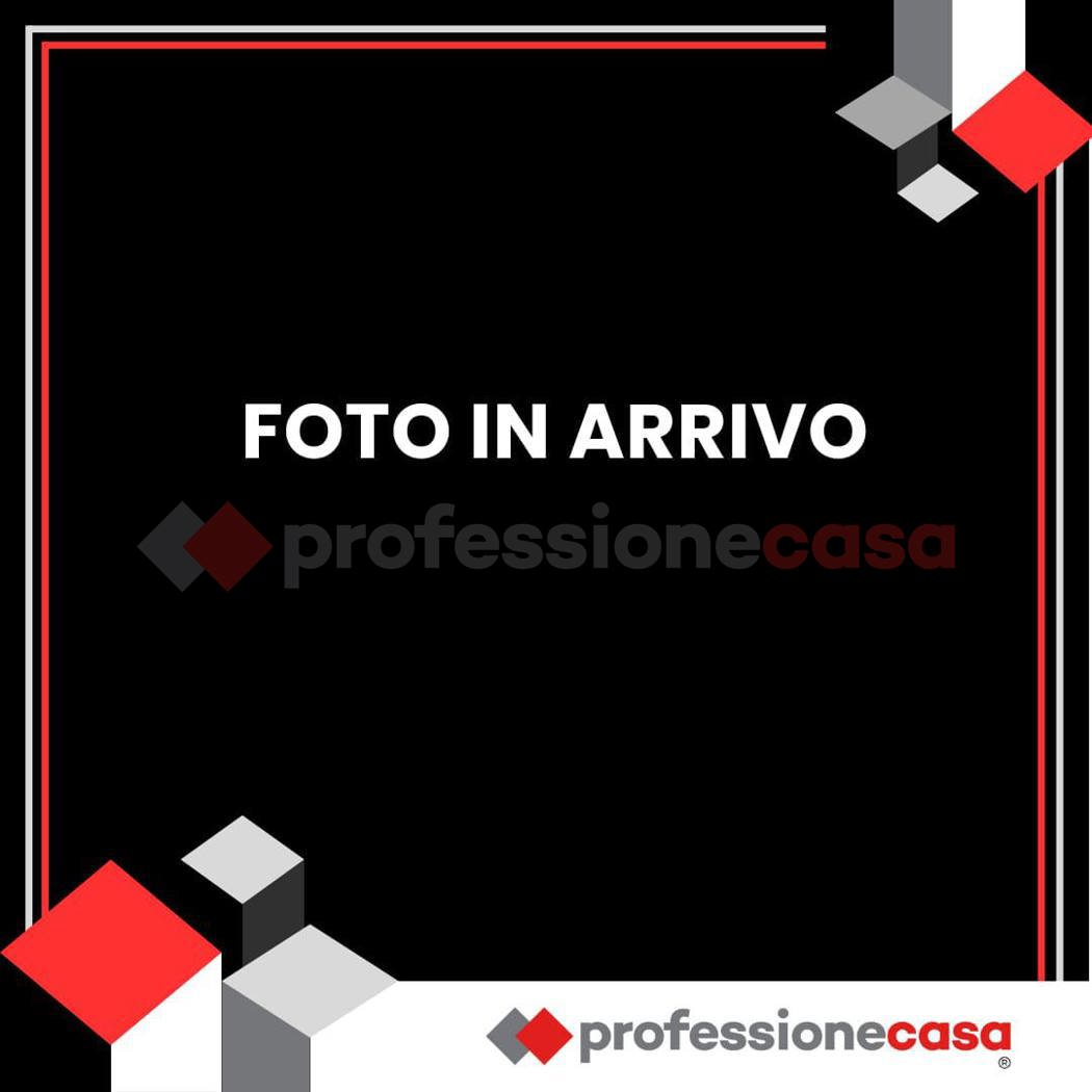 Attivit� commerciale in vendita a Arezzo