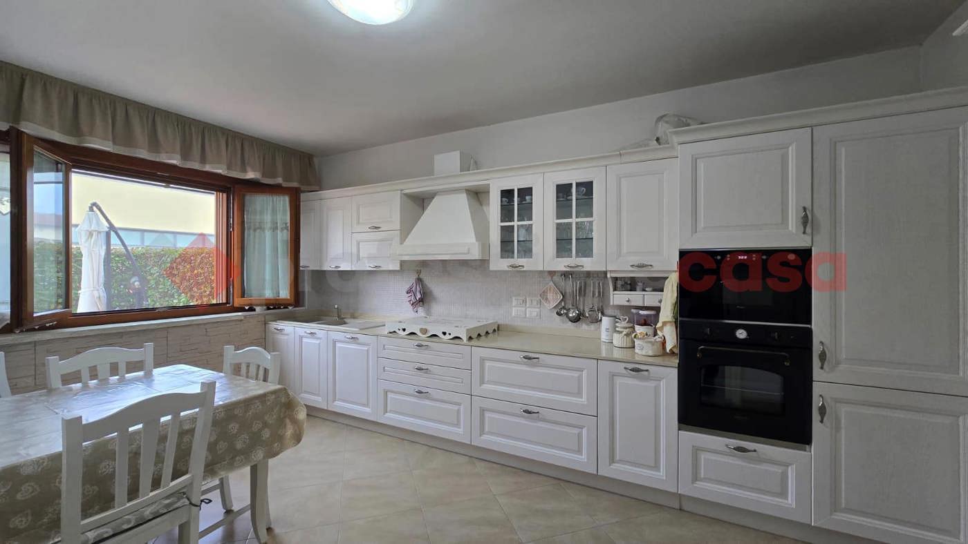 Quadrilocale con giardino a Arezzo