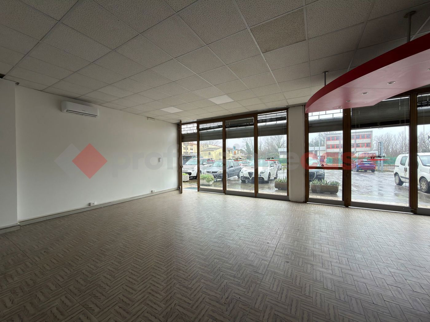 Negozio in affitto a Arezzo