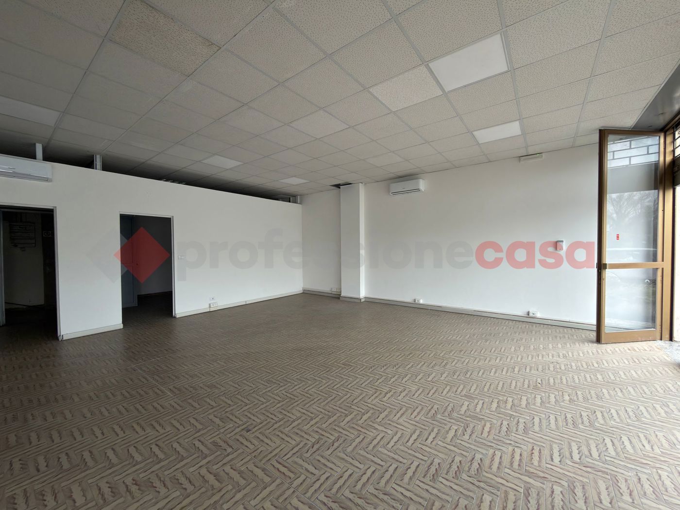 Negozio in affitto a Arezzo