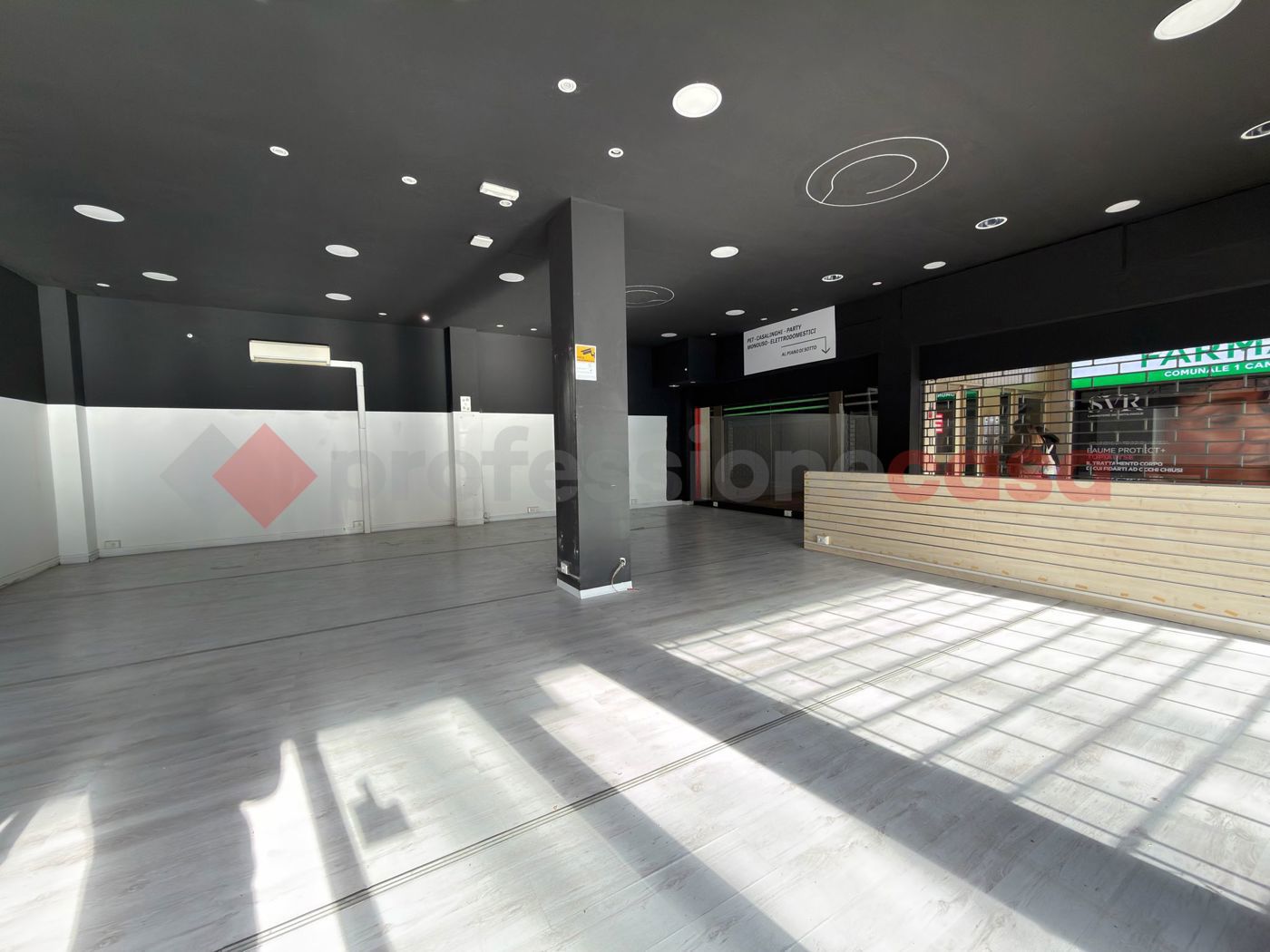 Negozio in affitto a Arezzo