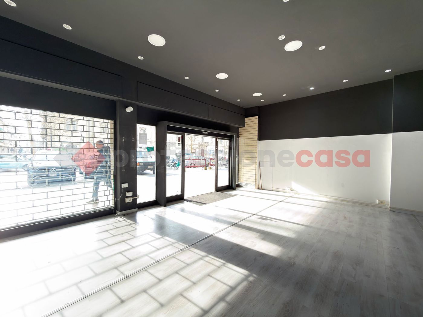 Negozio in affitto a Arezzo