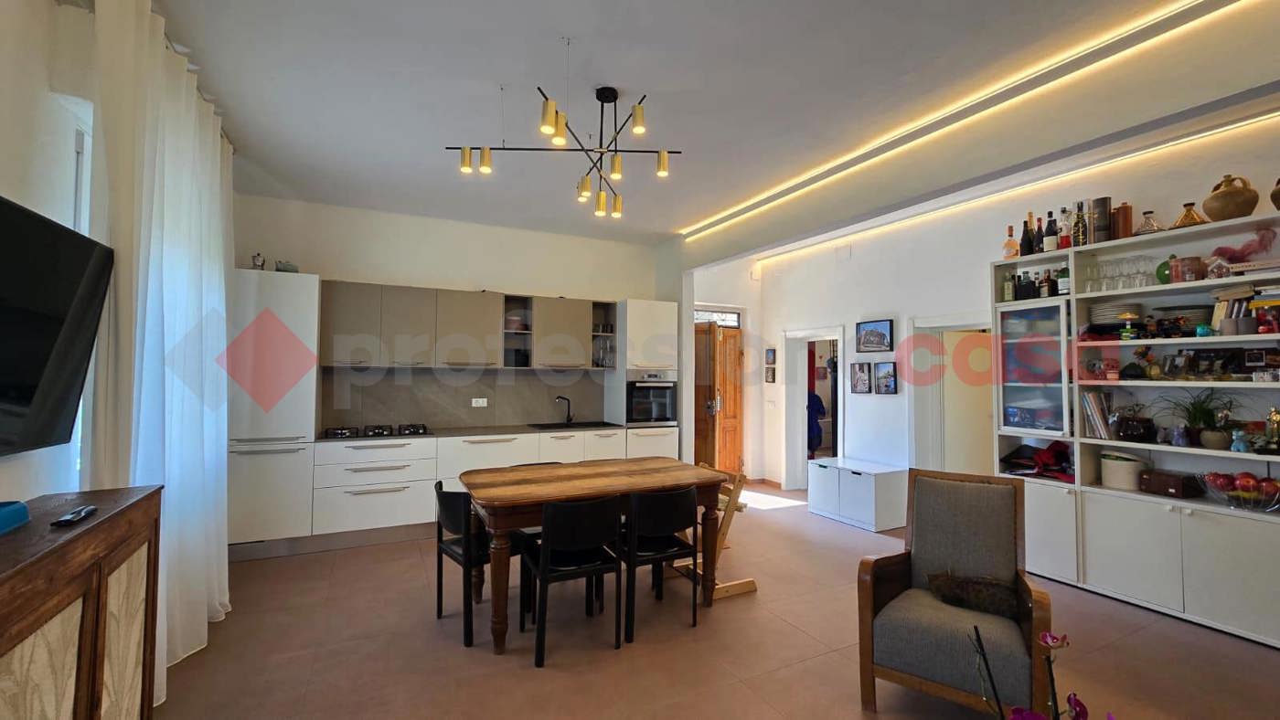 Quadrilocale in vendita a Arezzo