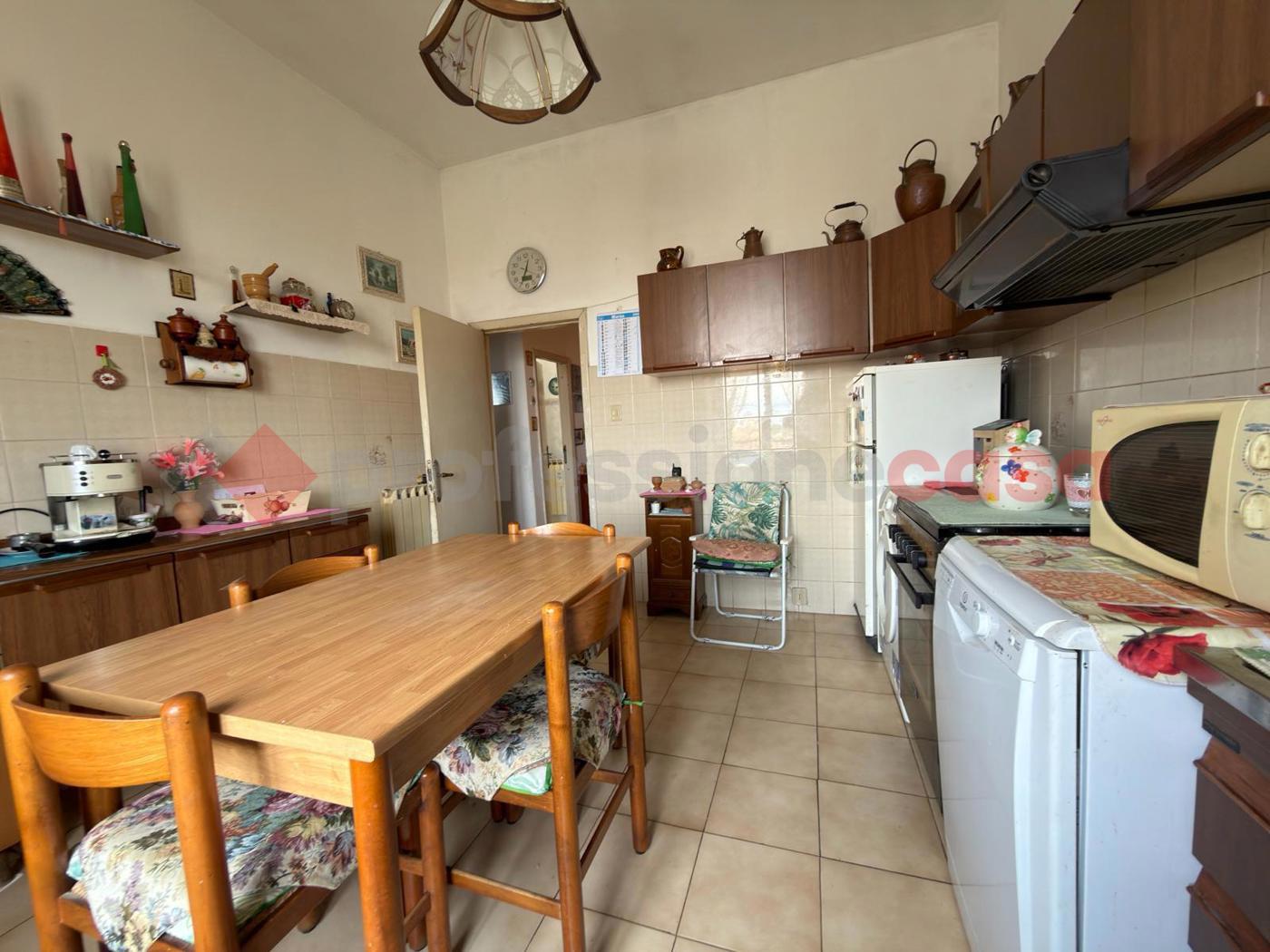 Quadrilocale in vendita a Arezzo