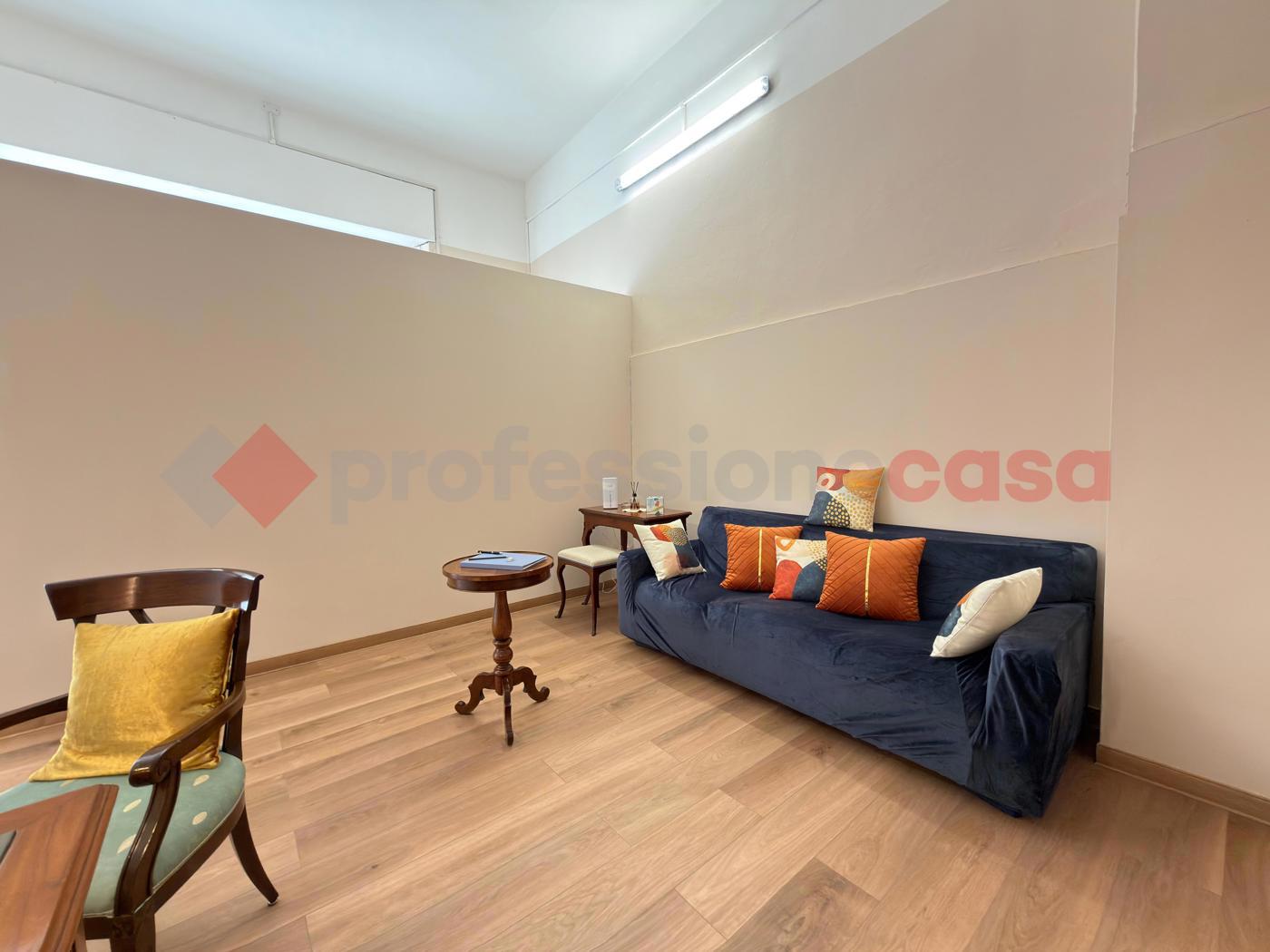 Negozio in vendita a Arezzo