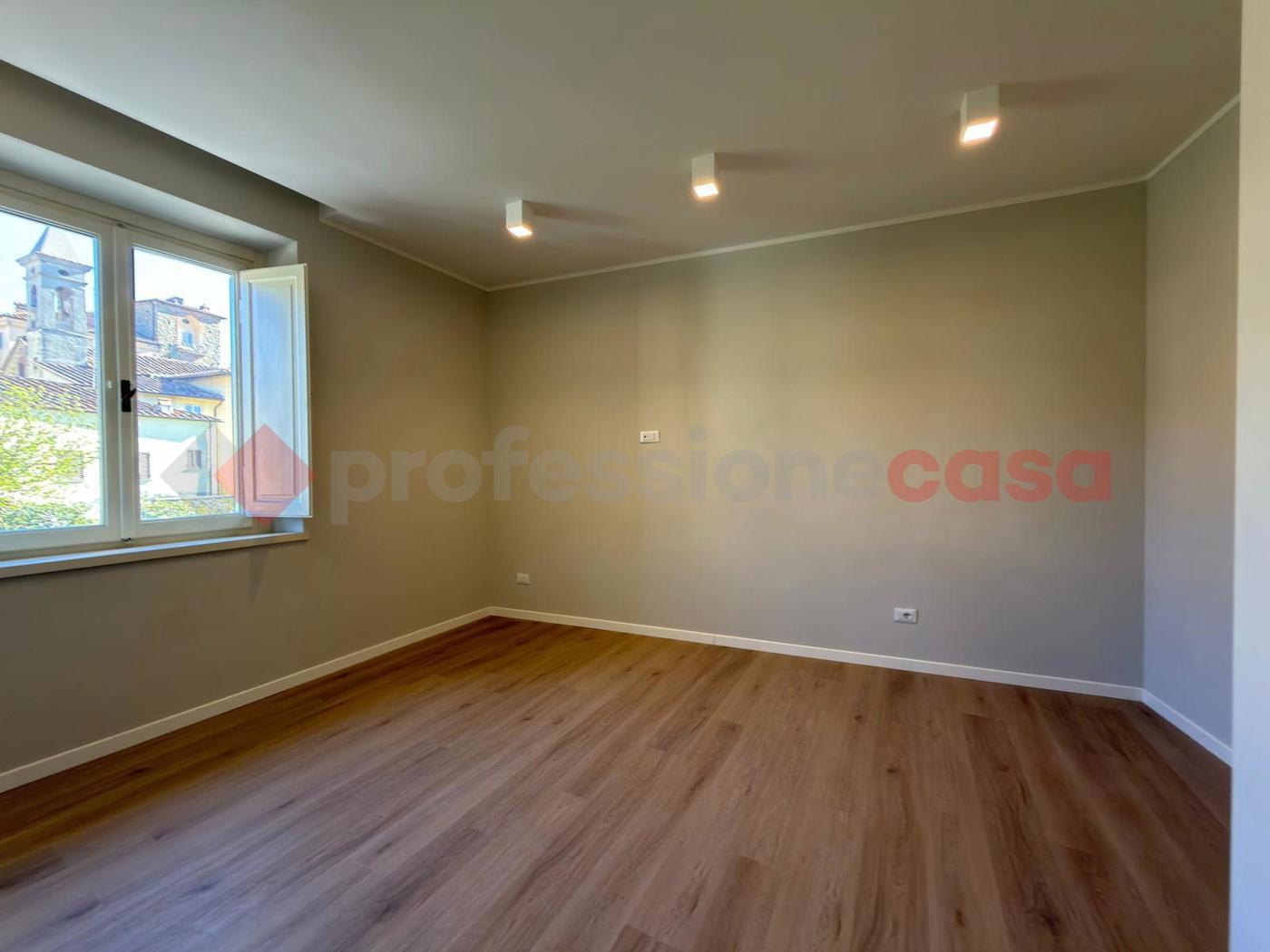 Trilocale ristrutturato a Arezzo