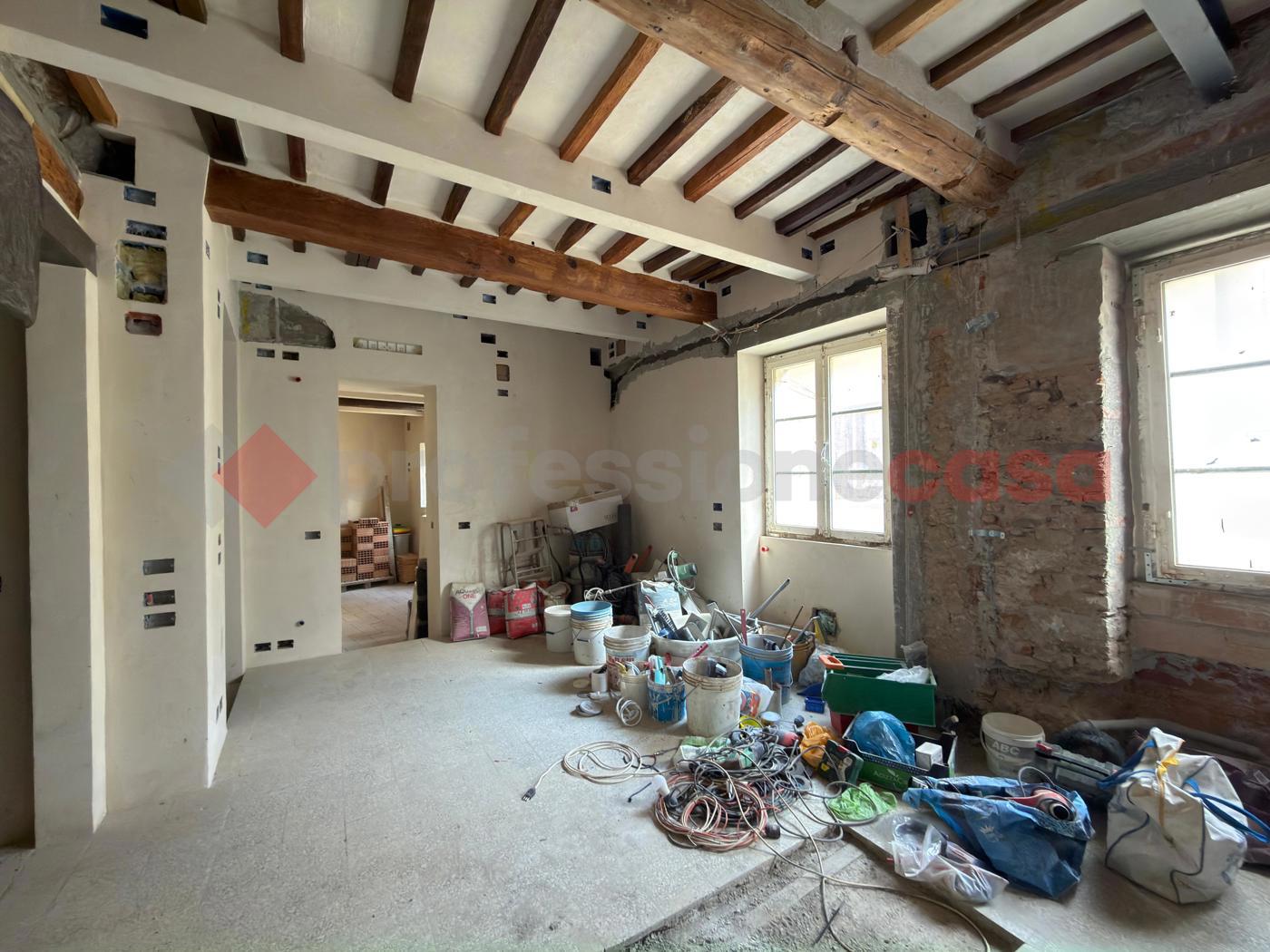 Appartamento da ristrutturare a Arezzo