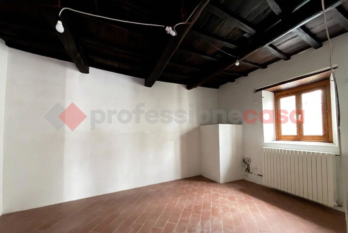 Negozio in vendita a Arezzo