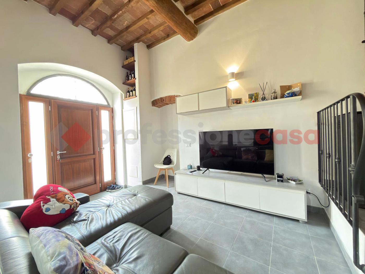 Casa indipendente in vendita a Subbiano