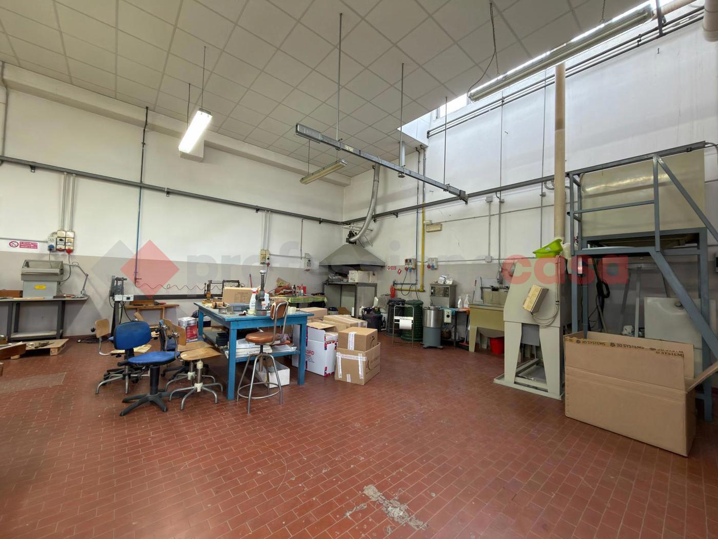 Laboratorio in affitto a Arezzo