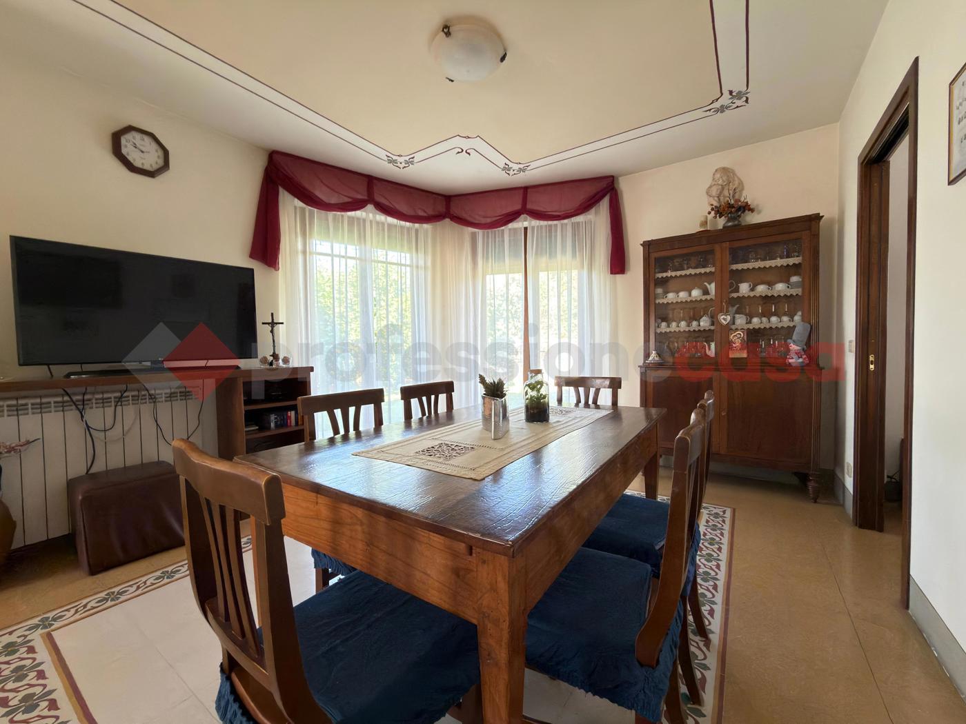 Casa indipendente con giardino a Civitella in Val di Chiana