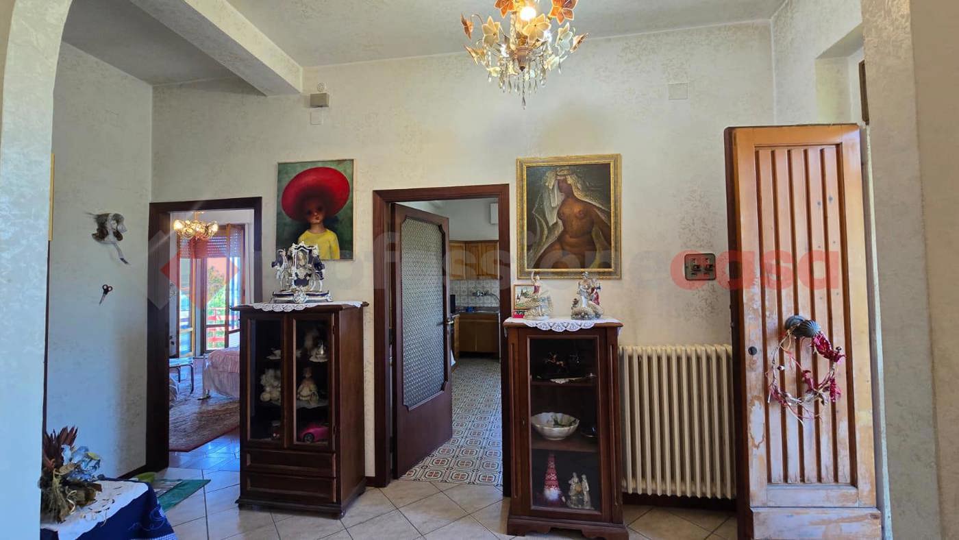Casa indipendente in vendita a Arezzo