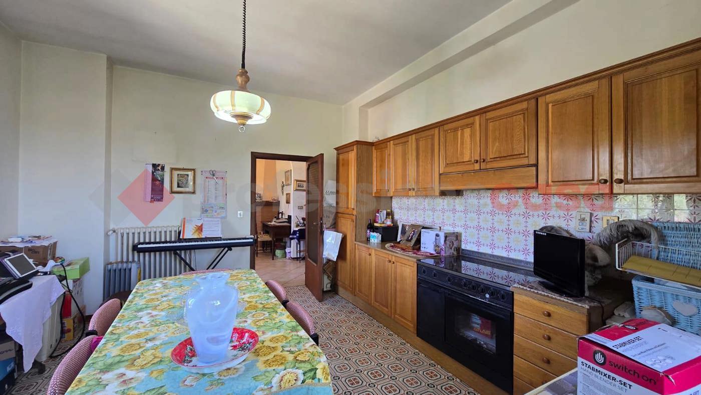 Casa indipendente in vendita a Arezzo